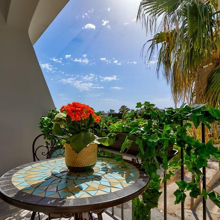 Dreamy 2 Bed Apartment By The Sea بافوس المظهر الخارجي الصورة